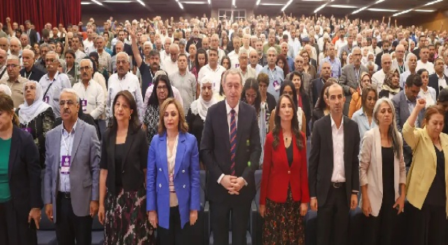 DEM Parti'de Bakırhan ve Hatimoğulları yeniden seçildi