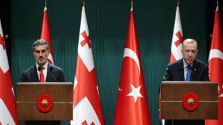 ERDOĞAN: “Türkiye ve Gürcistan olarak bölgemizde ve ötesinde iş birliği ve kalkınma için omuz omuza hareket etmeye devam edeceğiz”