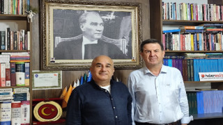 SEVİLEN İŞ İNSANI YAYINCI SİNAN KOÇ ÜSTAT GÖKTAŞ’A NEZAKET ZİYARETİNDE BULUNDU