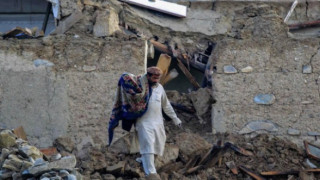 Afganistan'daki depremde ölü sayısı bin 450'yi geçti