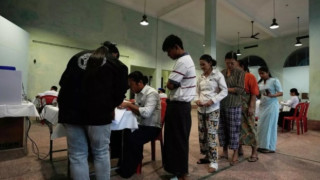 Myanmar’da darbe sonrası ilk genel seçim: 65 bölgede oy işlemi iptal