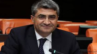 Mersin Milletvekili Mehmet Emin Ekmen: 23 katlık gelir uçurumu bir felaket tablosudur