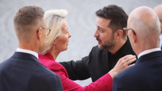 Von der Leyen ve Zelenskiy, AB-Ukrayna İHA anlaşmasını imzaladı