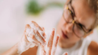 Obsesif kompulsif bozukluk: Delirdiğinizi seyretmek gibi