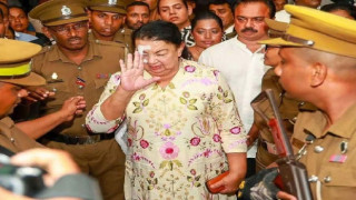Sri Lanka’da eski devlet başkanının eşi, bağış yolsuzluğu suçlamasıyla tutuklandı