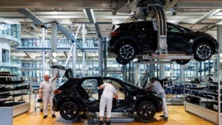 Volkswagen çalışanlarına kötü haber: 2030'a kadar sıfır zam